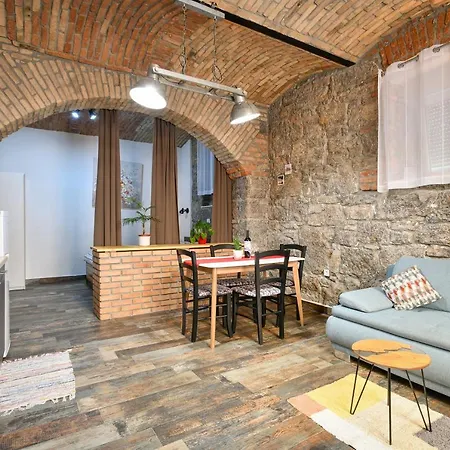 Apartment Rosenberger, Center With Parking Opatija