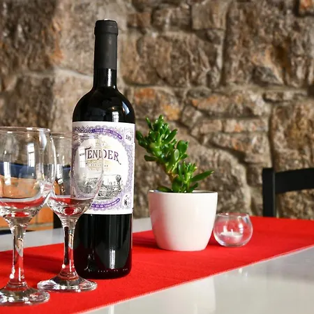 Rosenberger, Center With Parking Apartment Opatija