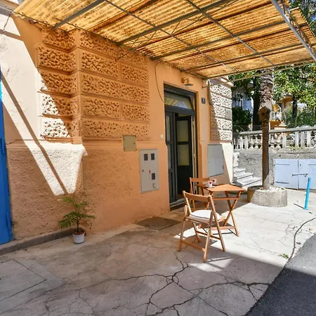 Rosenberger, Center With Parking Apartment Opatija